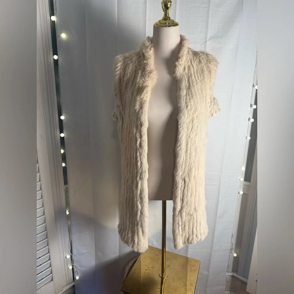 Love Token Cream Rabbit Fur Vest Large - Picture 1 of 10